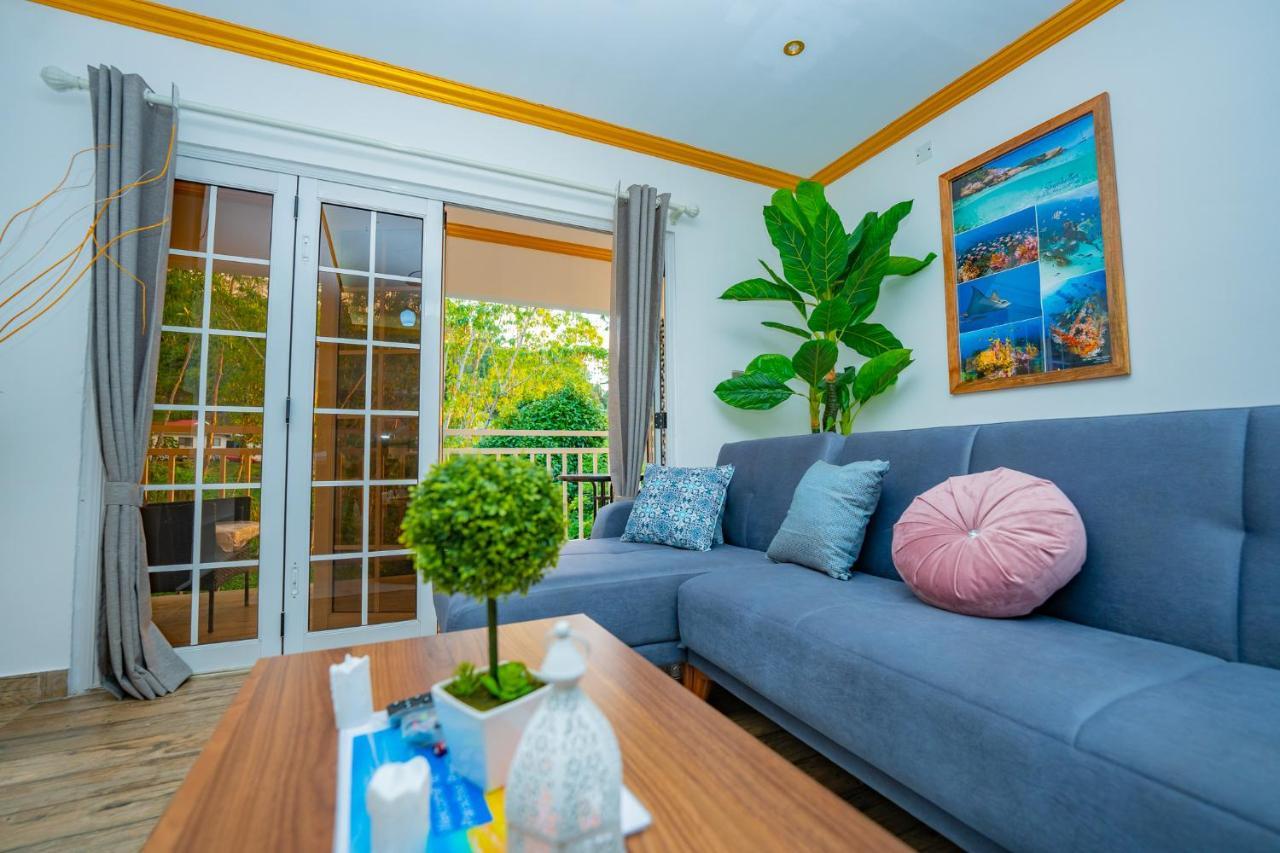 Paradise Breeze Apartment Misere エクステリア 写真