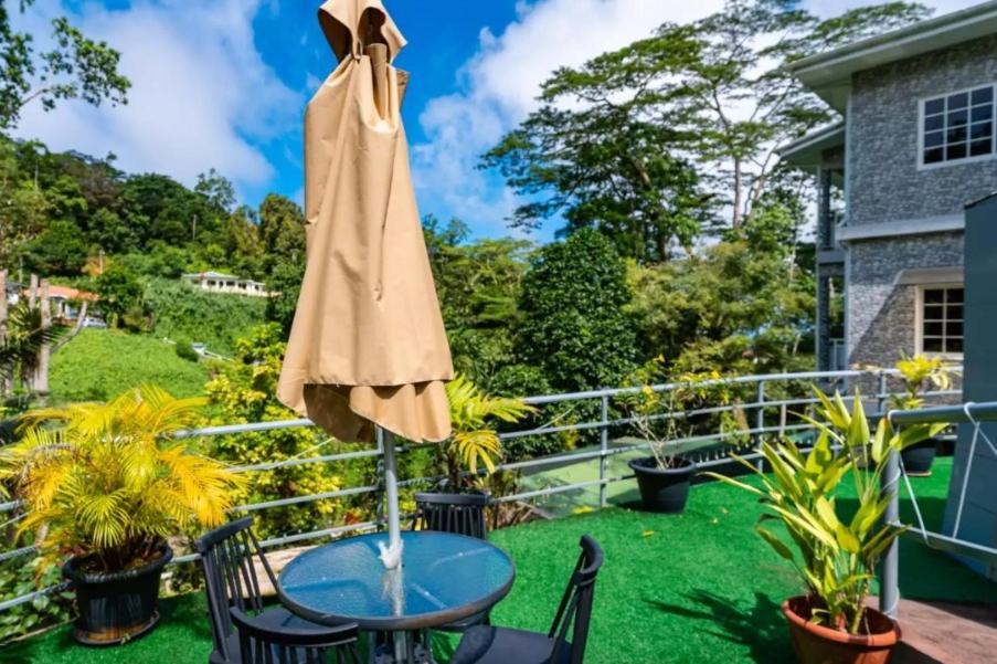 Paradise Breeze Apartment Misere エクステリア 写真